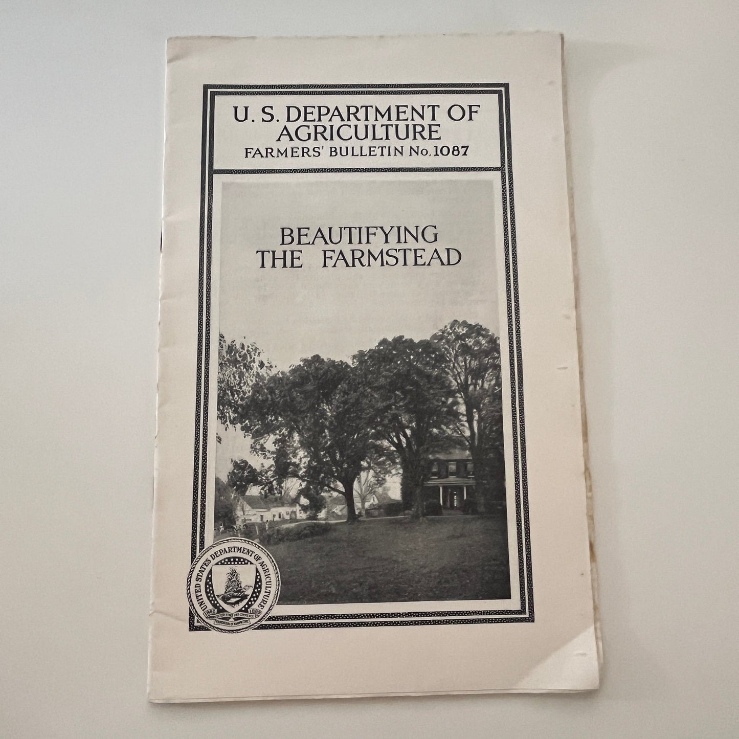 Beautifying The Farmstead 1929 USDA Farm Bulletin TK2-XB5