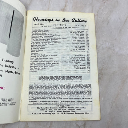 1966 April Gleanings in Bee Culture Magazine Bees Beekeeping Honey TD7