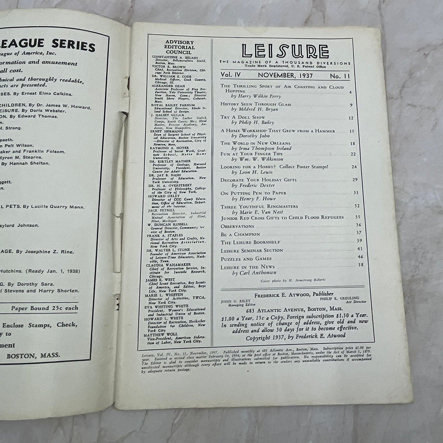 1937 Nov - Leisure Magazine - Football Cover  TI9-P3