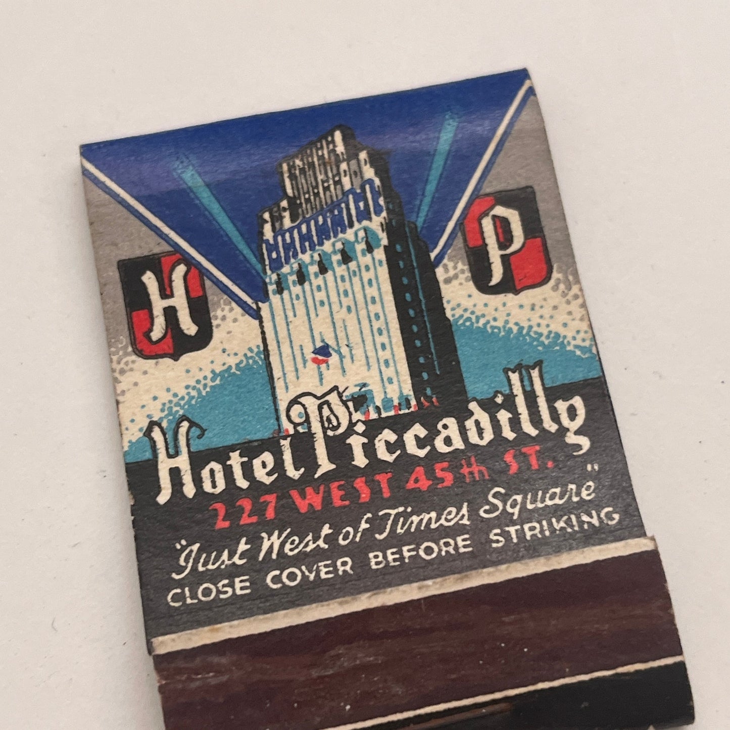 Hotel Piccadilly 227 W 45th St NY Vintage Matchbook Cover TB8-MB2-7