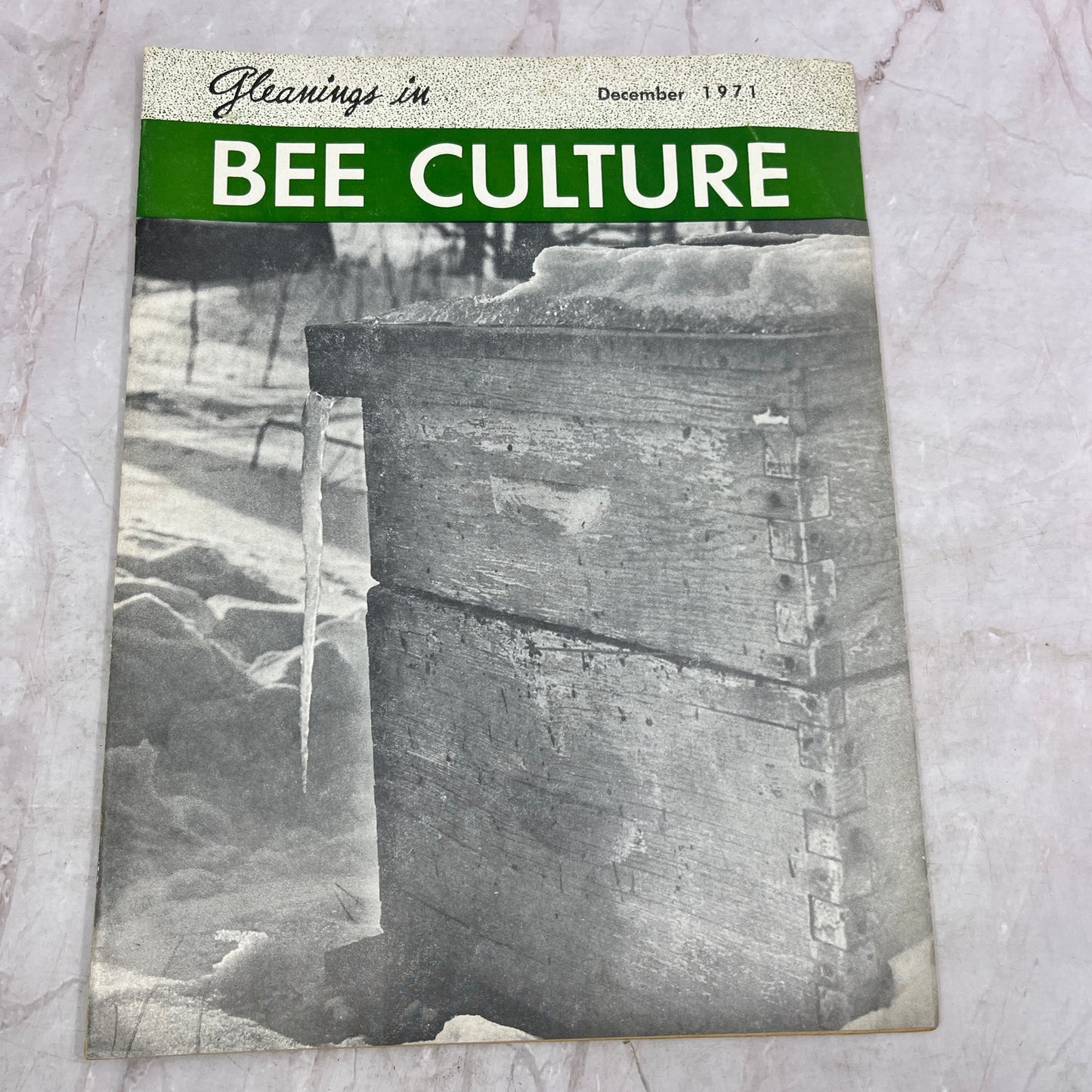 1971 Dec - Gleanings in Bee Culture Magazine - Bees Beekeeping Honey M33
