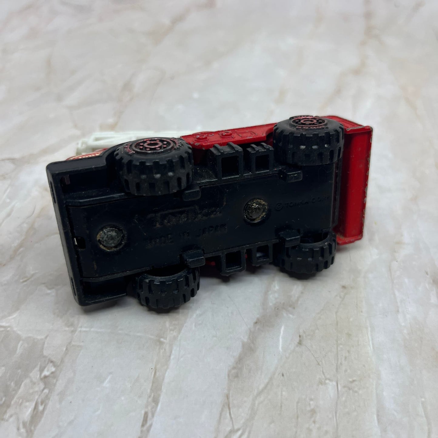 Tonka Fire Truck Ladder VTG  Small Red W/ white Ladder Japan diecast toy TH5