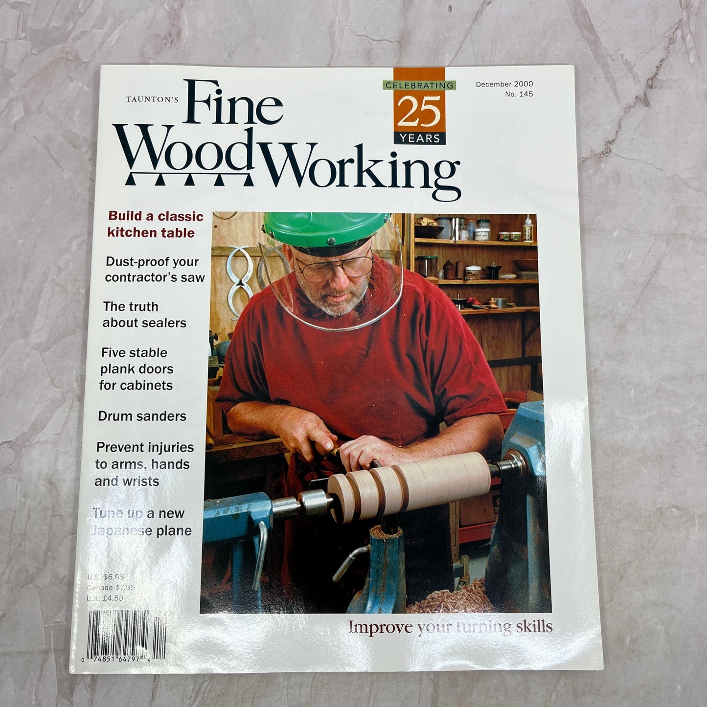 Improve Turning Skills - Dec 2000 No 145 Taunton's Fine Woodworking Magazine M33