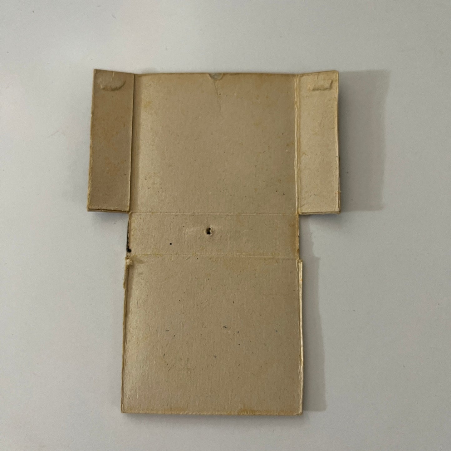 Boy and Girl Kissing Lenticular Matchbox Vintage Matchbook Matchbox SC4-R8