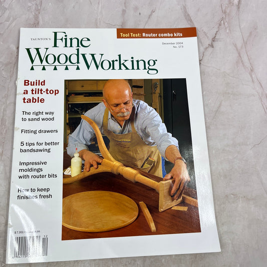 Tilt-Top Table - Dec 2004 No 173 - Taunton's Fine Woodworking Magazine M34