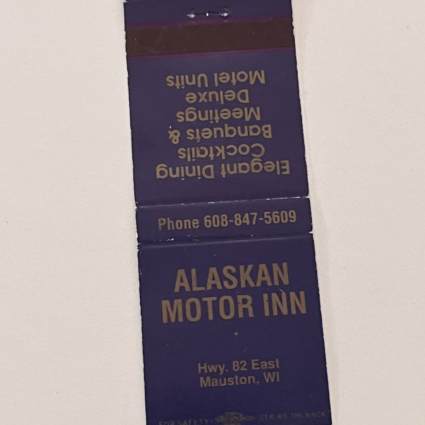 Alaskan Motor In Mauston WI Vintage Matchbook Cover TB6-MB2-2