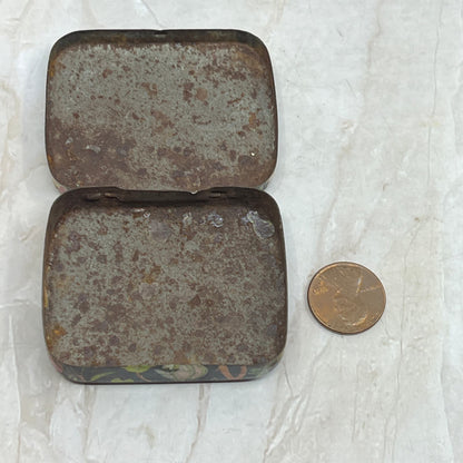 Vintage Small Tin Enamel Cat Pill Box SB3