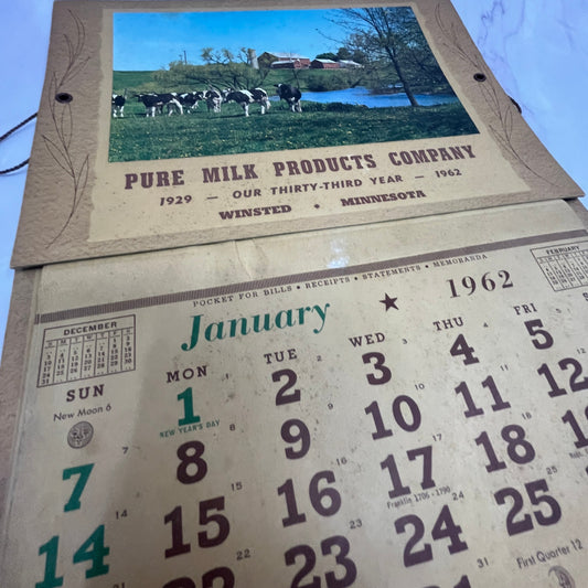 1962 Pure Milk Products Company Calendar Winsted MN V23