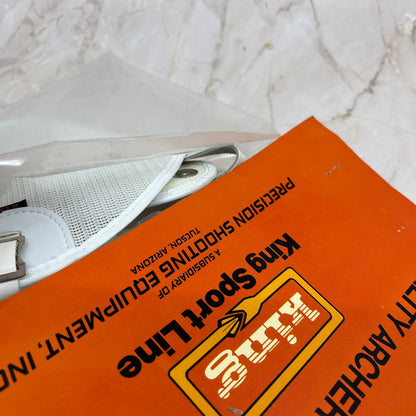 1970s King Sport Line 4400ws King Archery Chest Protector White in Package TD5-1