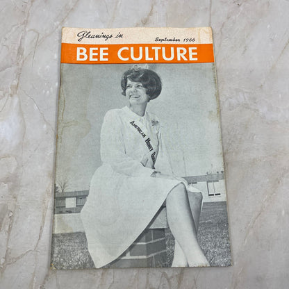 1966 Sept Gleanings in Bee Culture Magazine Bees Beekeeping Honey TD7