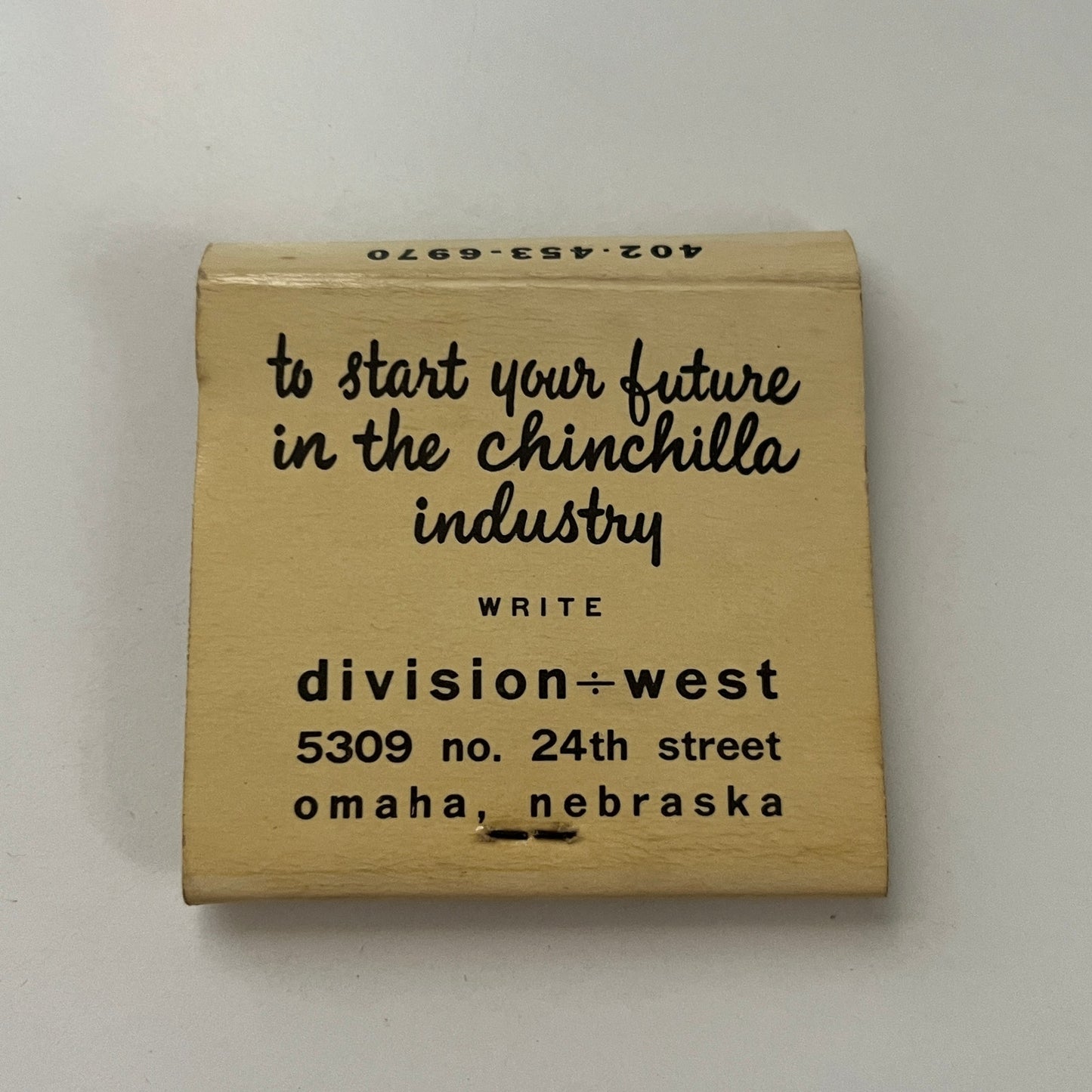 Division West Chinchilla Ranch Omaha Feature Matches Vintage Matchbook TB7-XSM
