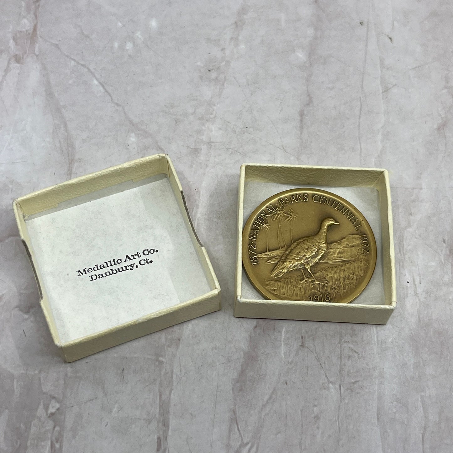 1972 Hawaii Volcanoes National Park Centennial Kilauea Crater Coin Medal SF4