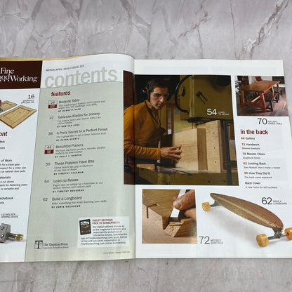 Build a Bedside Table - Apr 2016 No 253 Taunton's Fine Woodworking Magazine M36