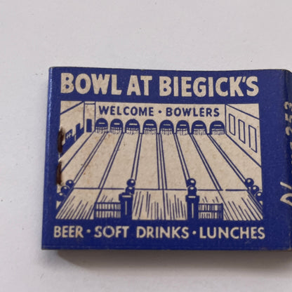 Biegick's Bowling Lanes Berlin WI Vintage Matchbook Cover TB8-MB-9