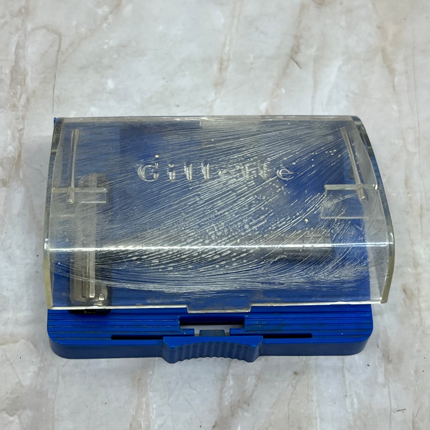 Vintage Gillette Double Edge Safety Razor with Blue Case TI9