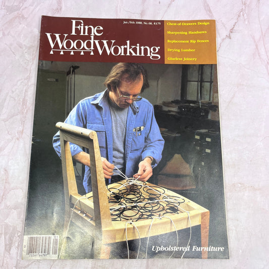 Upholstered Furniture - Jan/Feb 1988 No 68 - Fine Woodworking Magazine M32