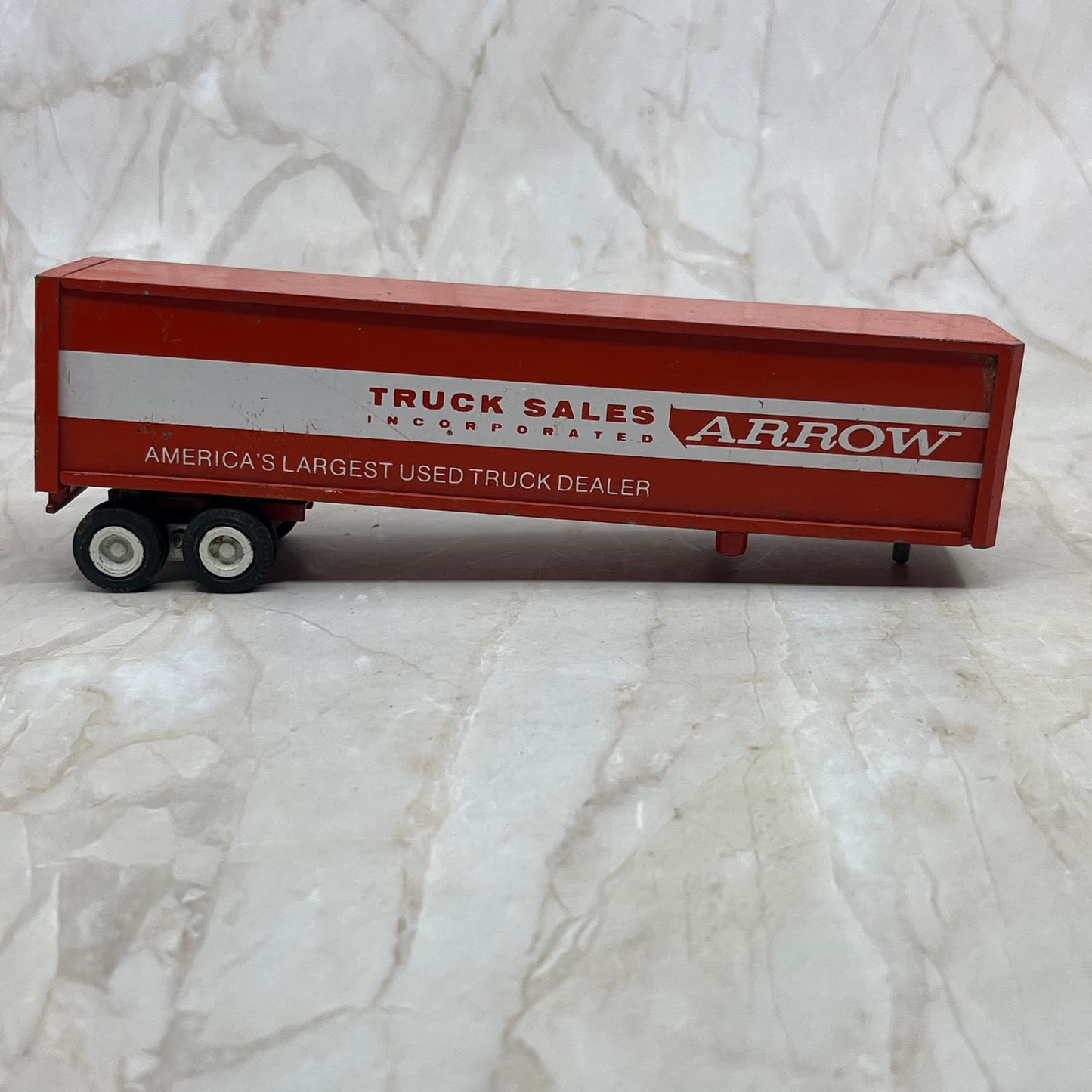 Arrow Trucking Tulsa Red Tractor Trailer Winross Metal 7.25” TH5