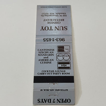 Sun Toy Chinese Restaurant Glendale WI Vintage Matchbook Cover TB6-MB2-1