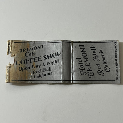 Hotel Tremont Cafe & Coffee Shop Red Bluff CA Vintage Matchbook TB6-MB2-11