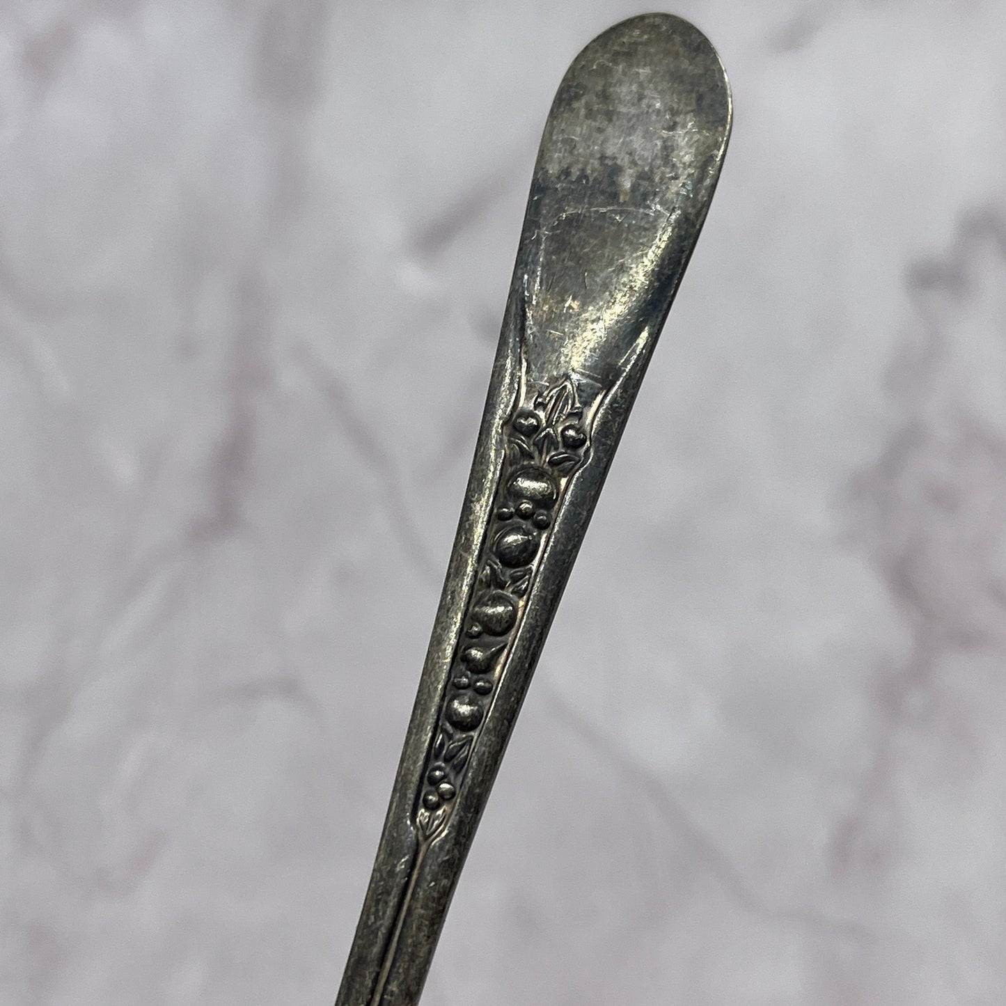 Wm Rogers Priscilla Youth Spoon 6" Vintage Silverplate TC5-OS-25