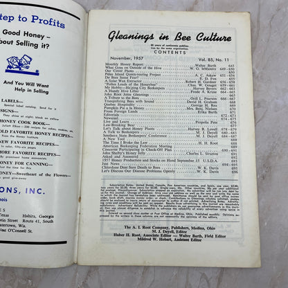 1957 Nov Gleanings in Bee Culture Beekeeping Magazine A.I. Root Co Medina OH TD5