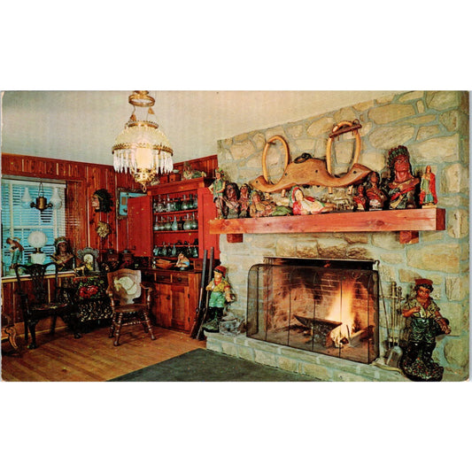 The Ponderosa Museum Living Room Quarryville PA Dutch Country Postcard PD8