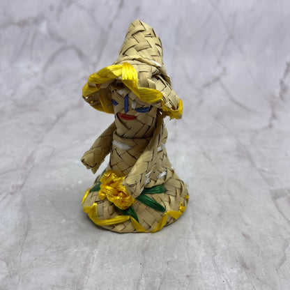 Vintage Handmade Straw Doll Folk Art 4" High SD2