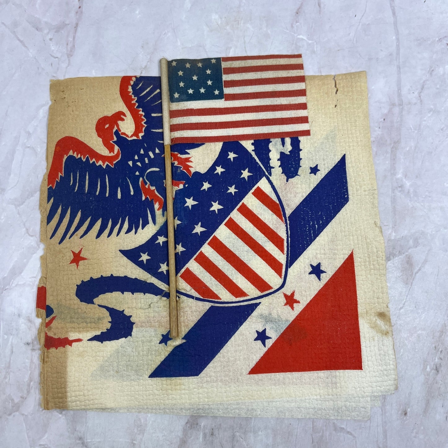 1940s 4th of July Napkin and Flag (Attached) TA9-E2