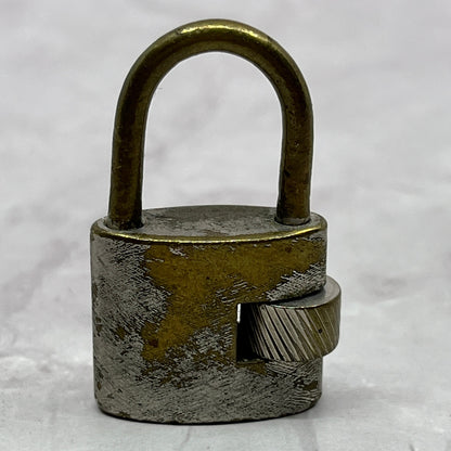 Vintage Small Metal Twist-Lock Padlock Lock SE2