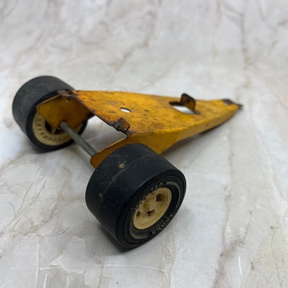 Vtg TONKA Toys Bone Bruzzer Yellow Tilt Trailer 1970’s Pressed Steel TH5