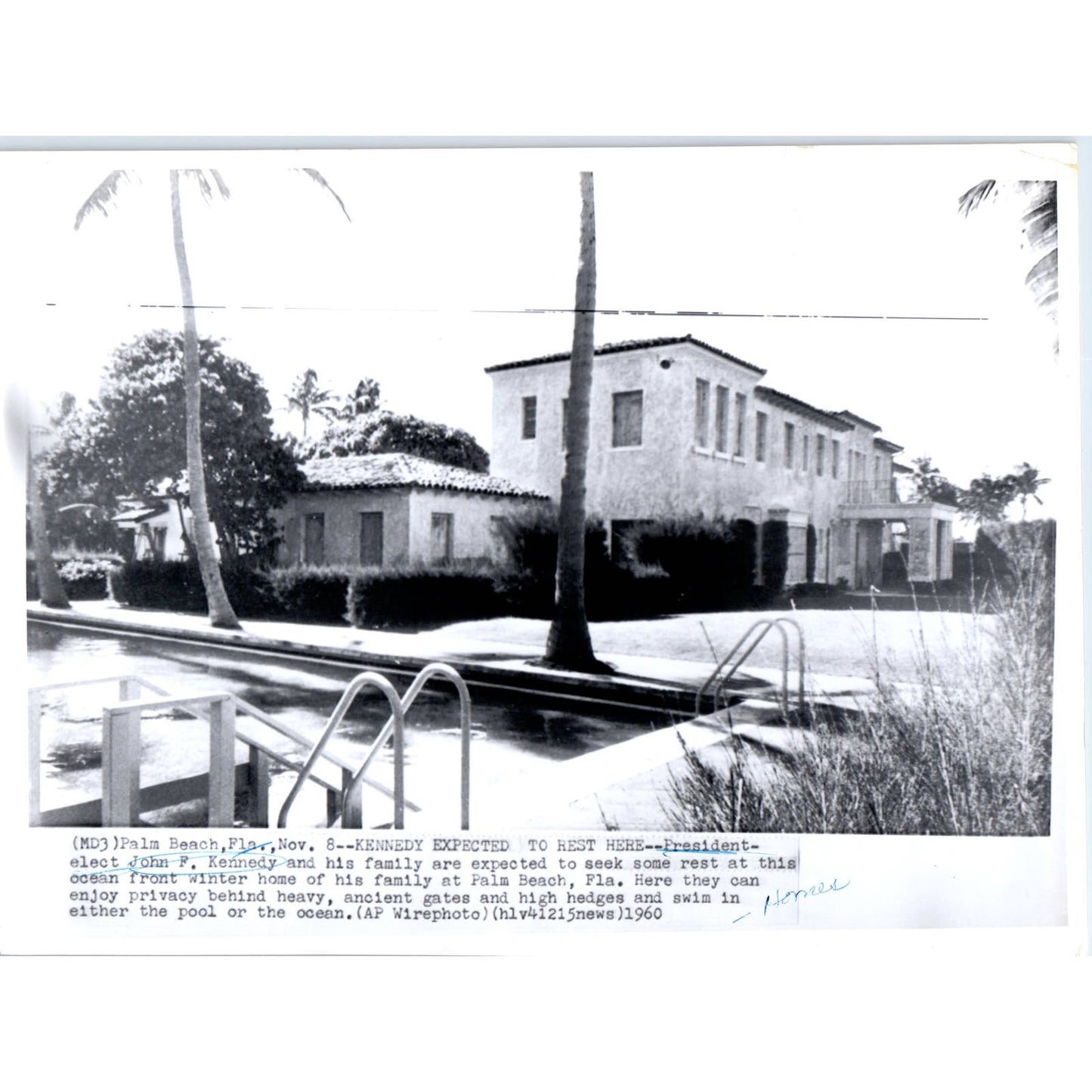 JFK Winter Home at Palm Beach Florida 1960 7x10 Original Press Photo D1-P