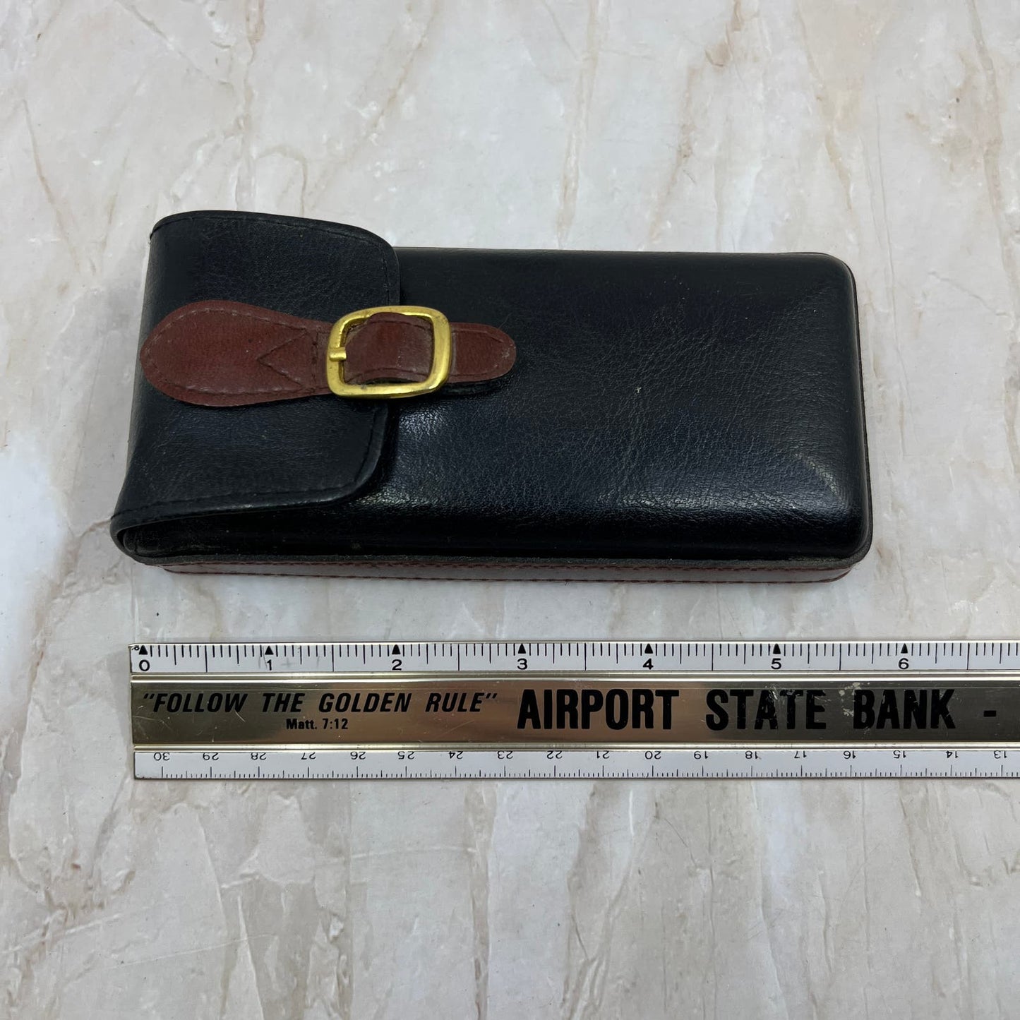 Brown and Black Leather Eyeglasses Glasses Case TE9