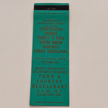Town & Country Restaurant Claxton Georgia Vintage Matchbook Cover MB59-2