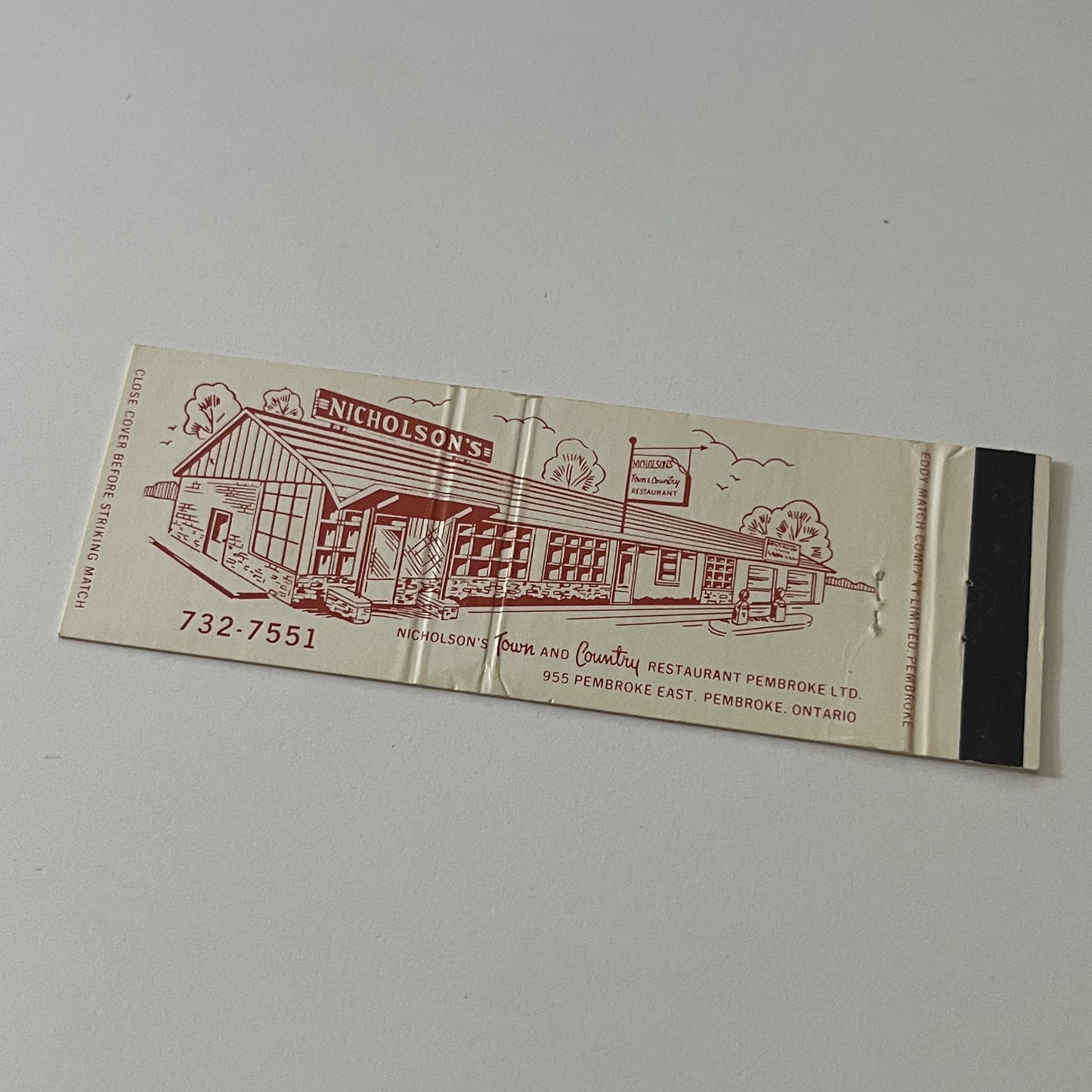 Nicholson's Town and Country Restaurant Pembroke IL Vintage Matchbook MB59-4