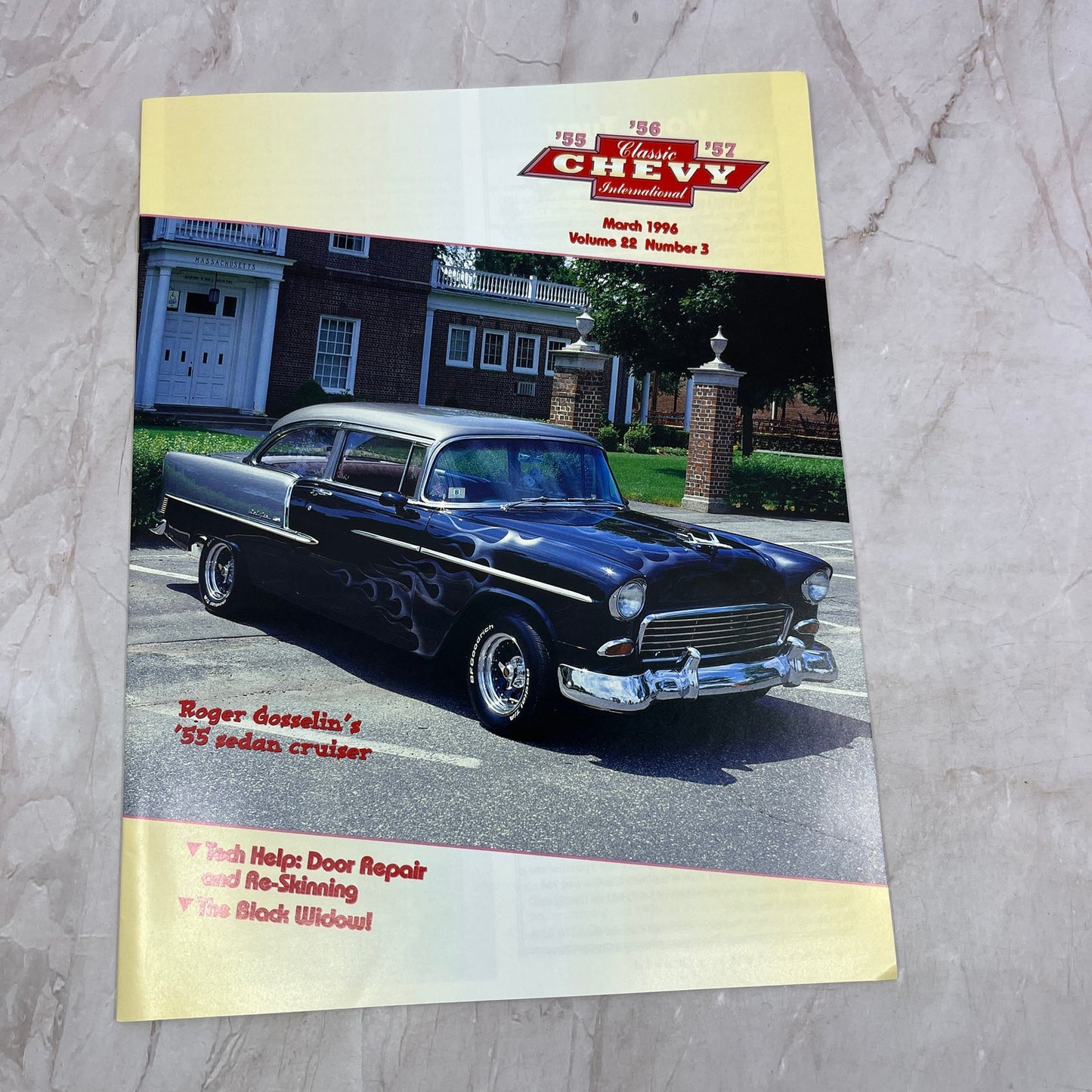 Roger Gosselin Cruiser - '55, '56, '57 Classic Chevy World Magazine Mar 1996 M29