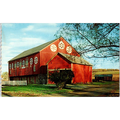 Amish Hex Sign Red Barn Pennsylvania Dutch Country Postcard PD8