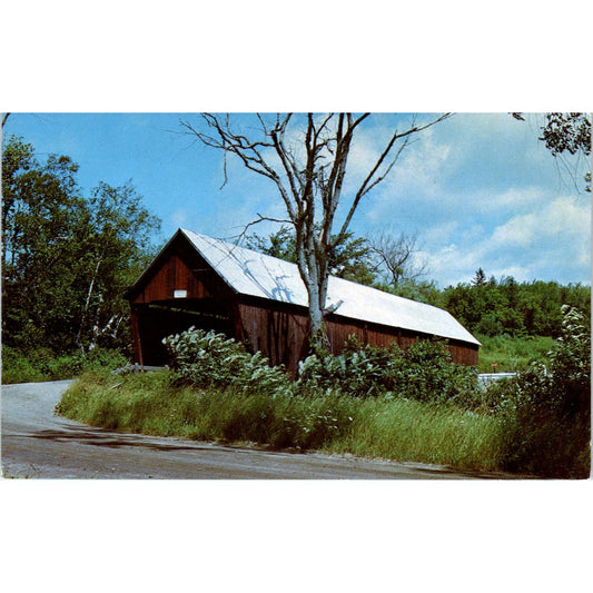 Ottauquechee Bridge West Woodstock VT Vintage Covered Bridge Postcard PC15