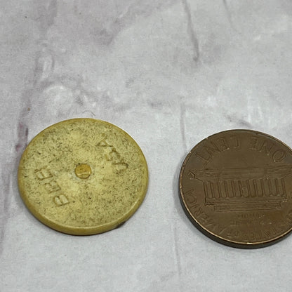 Vtg WHITE Plastic Advertising Token John Deere Harvester Credit Union Chit SE2