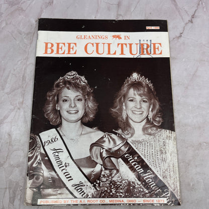 1986 April - Gleanings in Bee Culture Magazine - Bees Beekeeping Honey M33