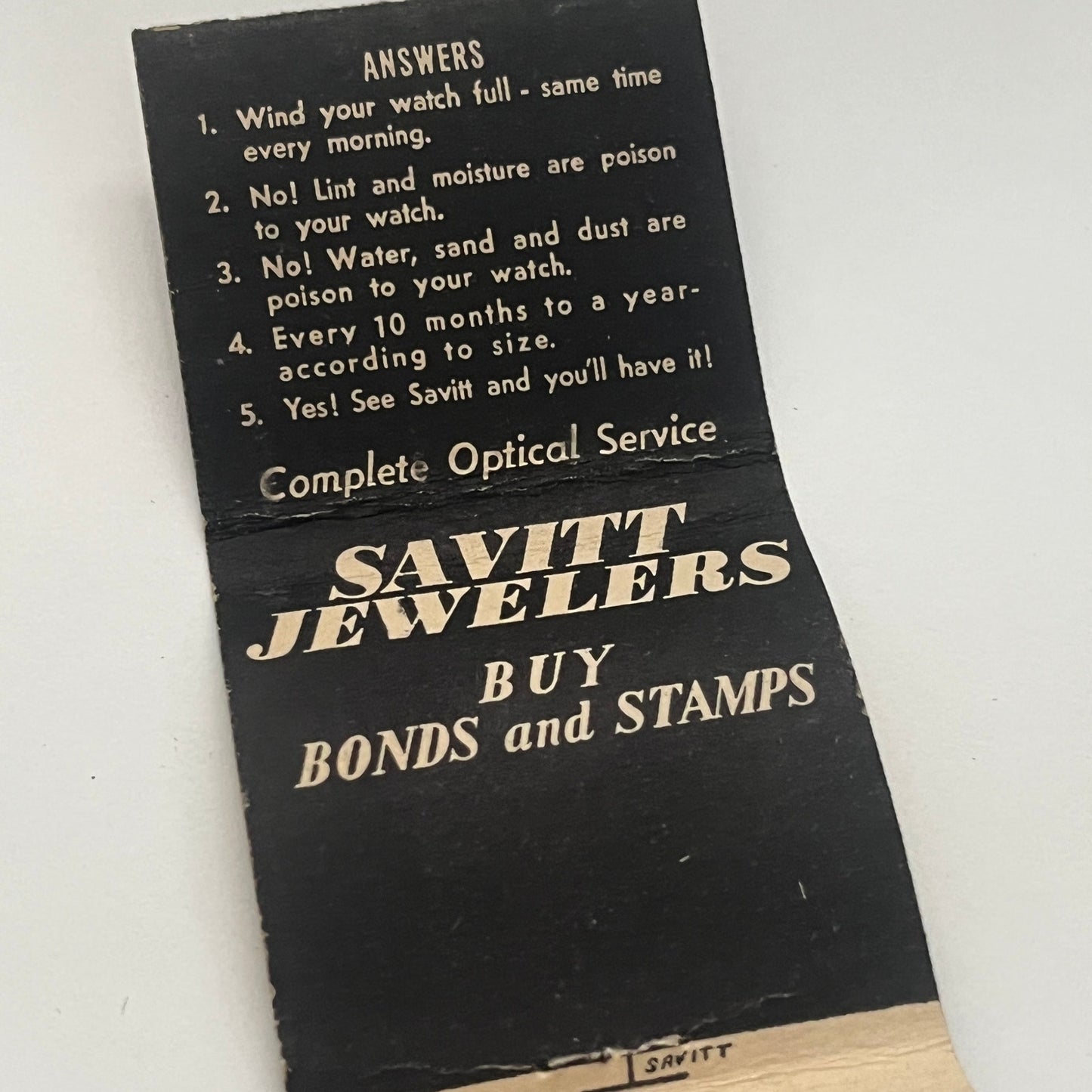 Savitt Jewelers 35 Asylum St. Hartford CT Vintage Matchbook Cover TB8-MB2-1