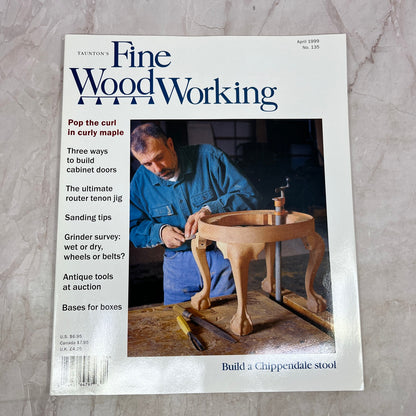 Chippendale Stool - Apr 1999 No 135 - Taunton's Fine Woodworking Magazine M33