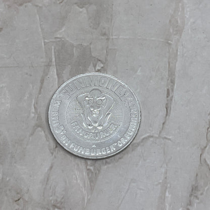Burger Chef Funmoney Funburger Vintage Restaurant 5¢ Trade Token SB3