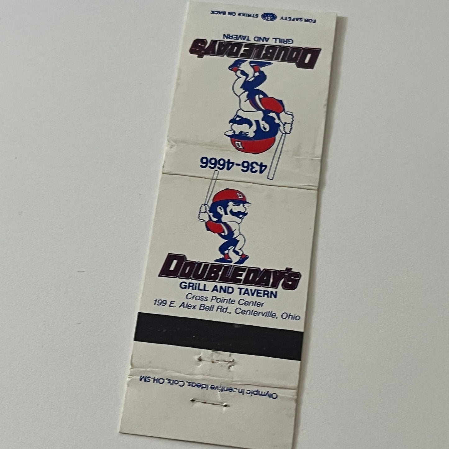 Doubleday's Grill & Tavern Cross Pointe Center Centerville Matchbook MB59-4