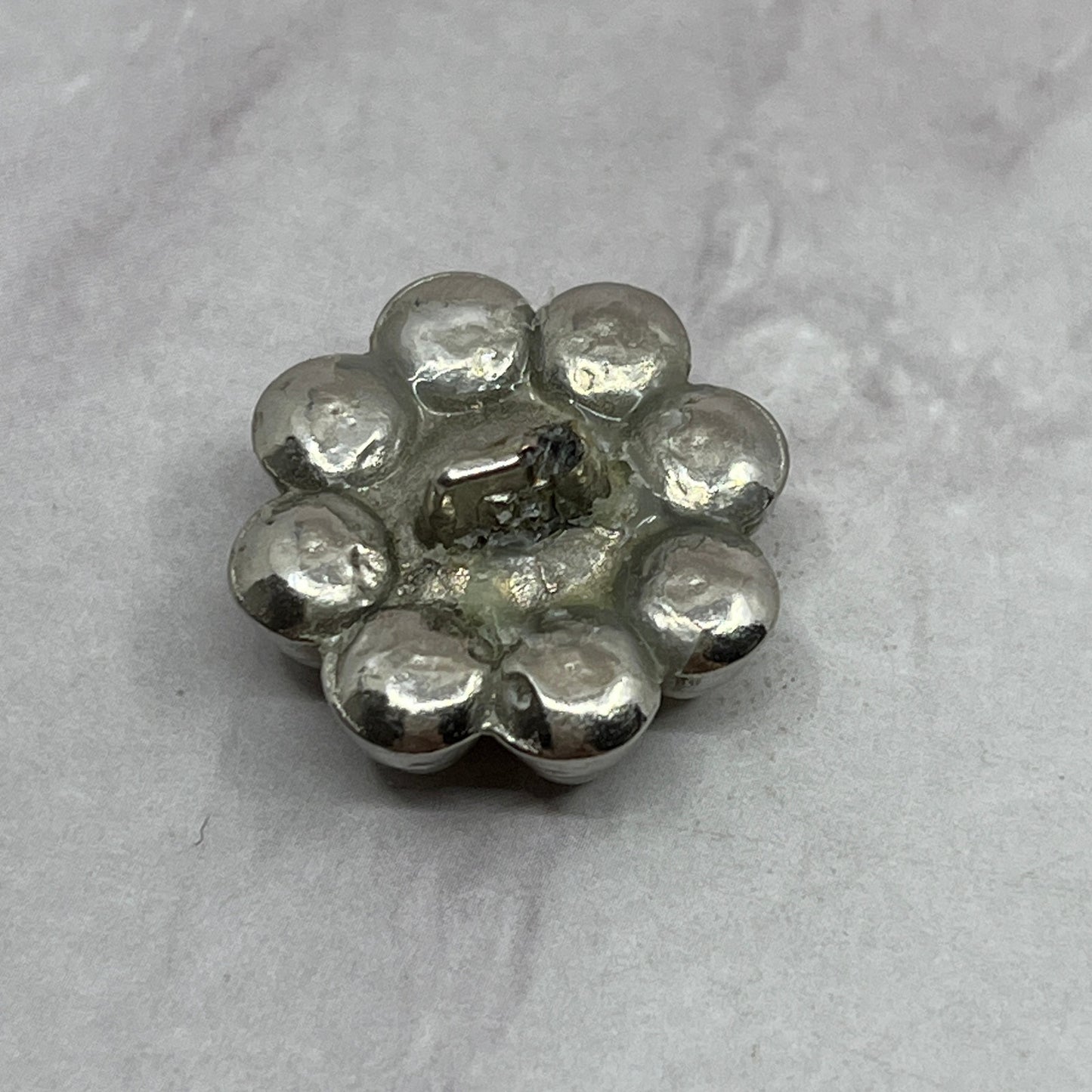 Vintage Faux Pearl & Rhinestone Cluster Flower Floral Button SE2