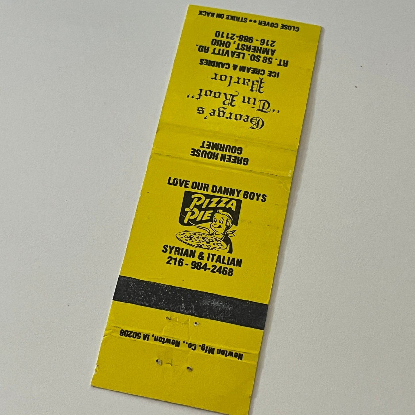 George's Tin Roof Parlor Amherst Ohio Vintage Matchbook Cover MM5-7