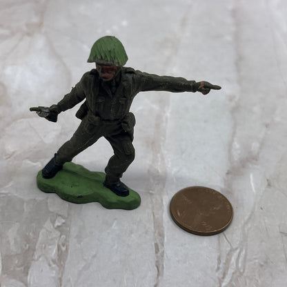 1960s Britains Herald Toy Soldier Infantry Plastic Hong Kong SB3