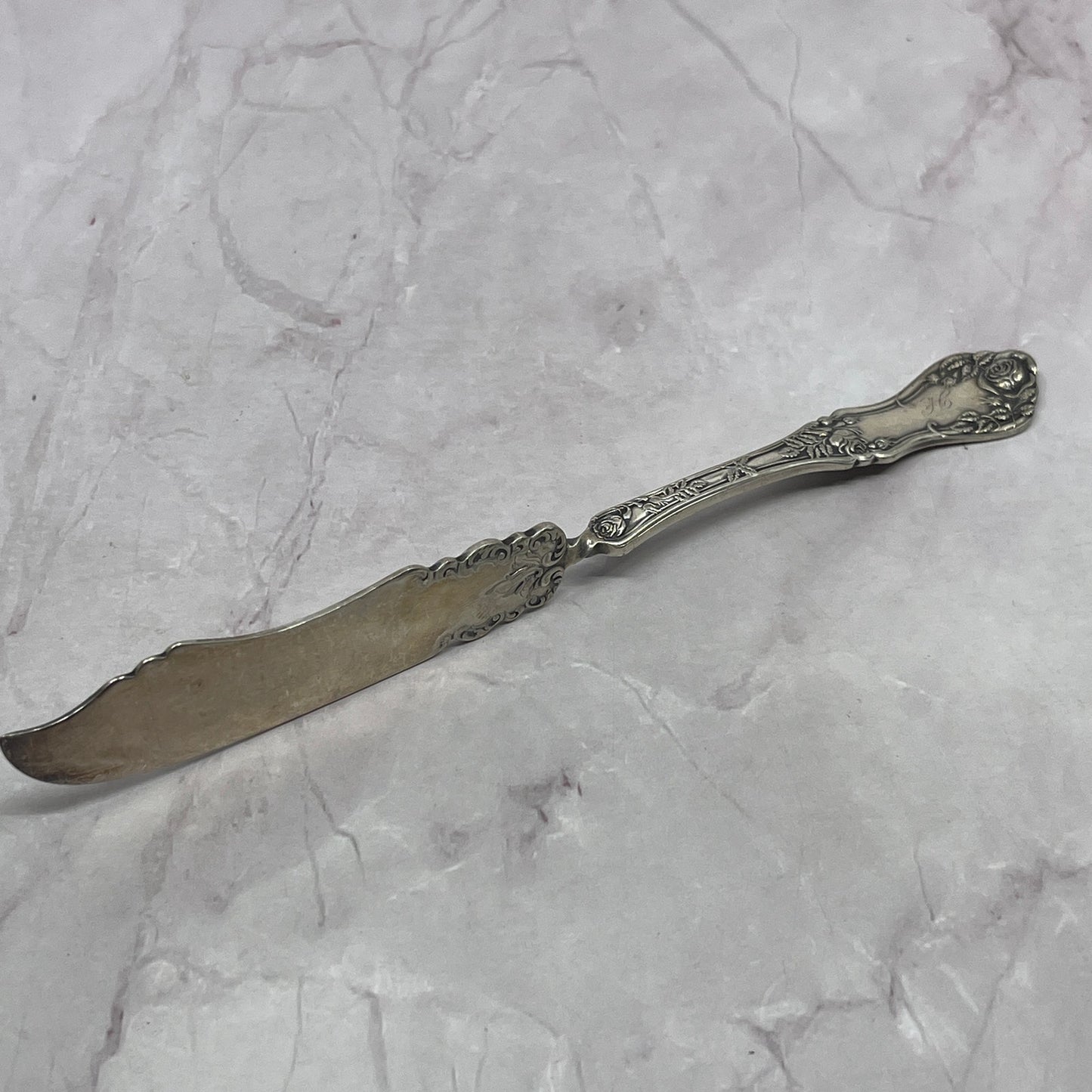 1906 Rockford Silver Co Rosemary Twisted Butter Knife 7.5" Silverplate TC5-OS-16