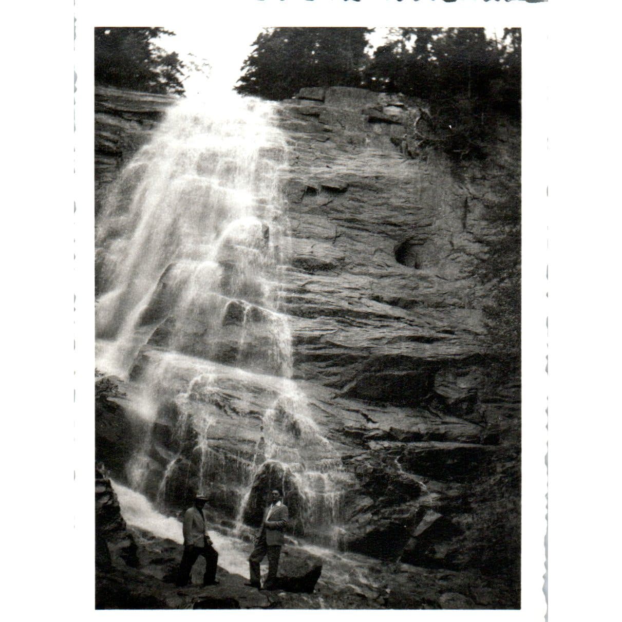 1920s Original Photo 2 Men Standing Below Arethusa Falls NH 3x4" AE6