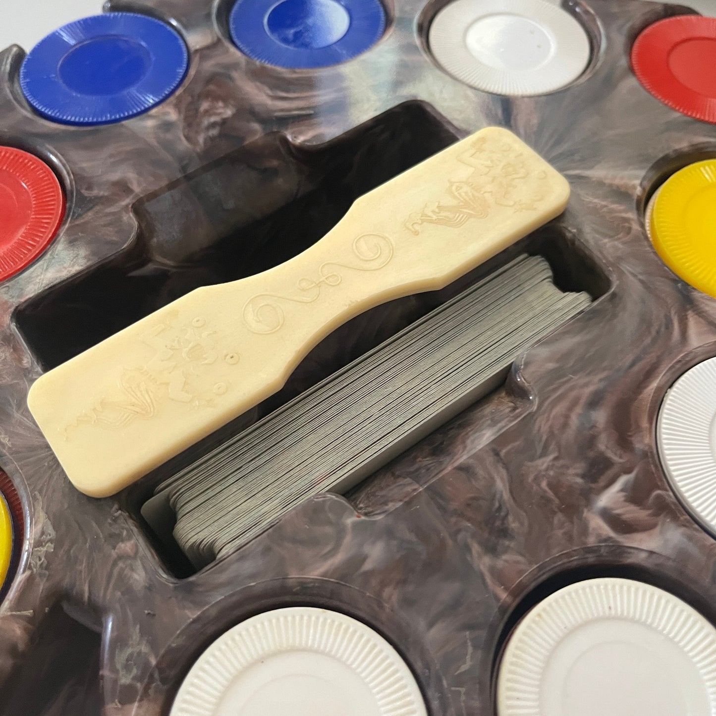 Vintage Marble Bakelite Spade Shaped Poker Chip Spinning Caddy Card Holder CTG2