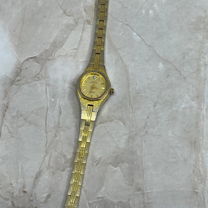 Vintage Ladies Watch Gold Tone Sarah Coventry Quartz Japan Movement SB3